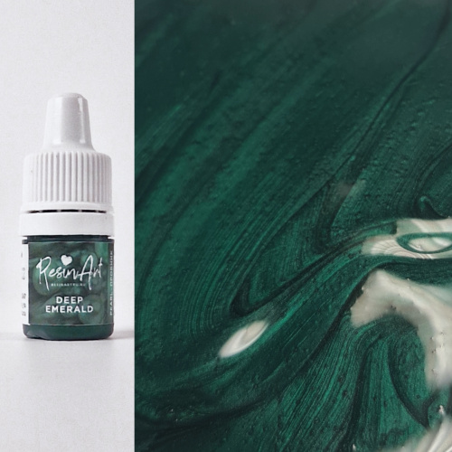deep emerald